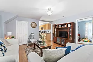 13 Adams St, Taunton, MA 02780 - Photo 3