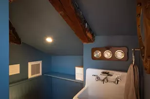 64 Bartlett St, Boston, MA 02119 - Photo 23