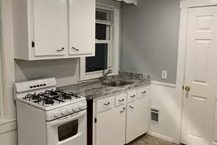 102 Central St, Rockland, MA 02370 - Photo 5