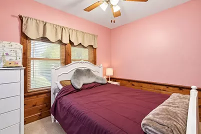 28 Dalton Pl, Springfield, MA 01109 - Photo 9