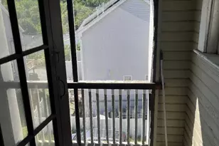 7 Maxwell St, Worcester, MA 01607 - Photo 31