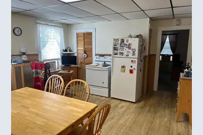 7 Maxwell St, Worcester, MA 01607 - Photo 13