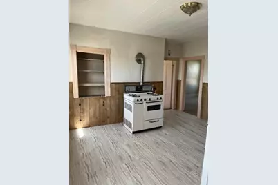 7 Maxwell St, Worcester, MA 01607 - Photo 23