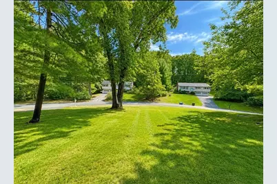 18 Lido, Bedford, MA 01730 - Photo 5
