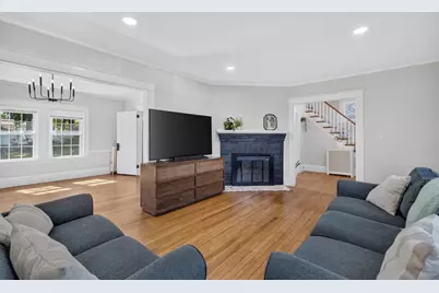 118 Carroll Ave, Brockton, MA 02301 - Photo 9