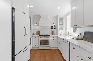 58 Gray St, Boston, MA 02116 - Photo 7