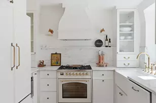 58 Gray St, Boston, MA 02116 - Photo 9