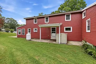 200 Hockanum Rd, Hadley, MA 01035 - Photo 33