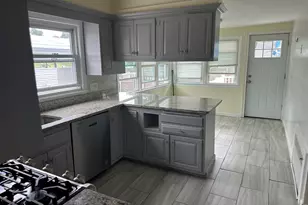 717 Main St, Leominster, MA 01453 - Photo 5