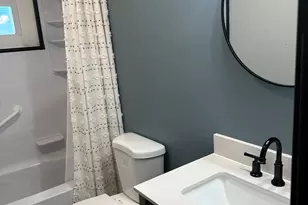 717 Main St, Leominster, MA 01453 - Photo 7