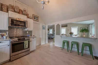 13 Lincoln St, Wareham, MA 02571 - Photo 11
