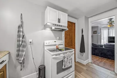 30 Santa Barbara, Springfield, MA 01104 - Photo 9