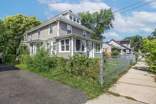 30 Santa Barbara, Springfield, MA 01104 - Photo 15