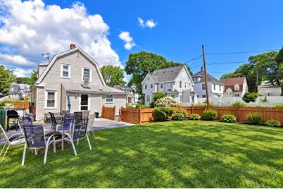 72 School, Saugus, MA 01906 - Photo 13