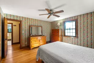 283 Hamlin St, Acushnet, MA 02743 - Photo 15