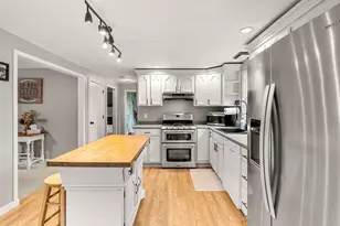 71 Mason, Townsend, MA 01474 - Photo 3