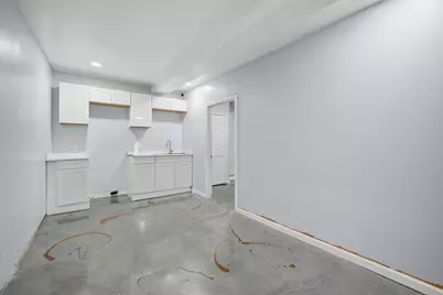 1300 Worcester St, Springfield, MA 01151 - Photo 5