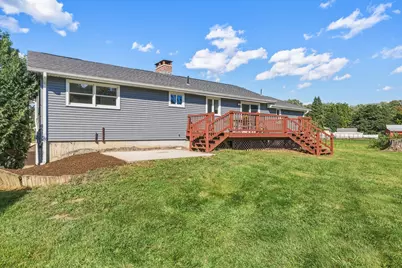 27 Huntington Rd, Hadley, MA 01035 - Photo 3