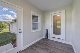 27 Huntington Rd, Hadley, MA 01035 - Photo 19