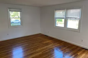163 Maple St, Needham, MA 02492 - Photo 15