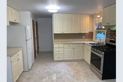 163 Maple St #163, Needham, MA 02492 - Photo 11