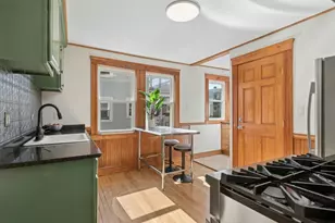 10-12 Colgate Rd, Boston, MA 02131 - Photo 5