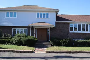 22 Pitcairn St, Revere, MA 02151 - Photo 1