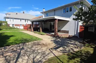 22 Pitcairn St, Revere, MA 02151 - Photo 31