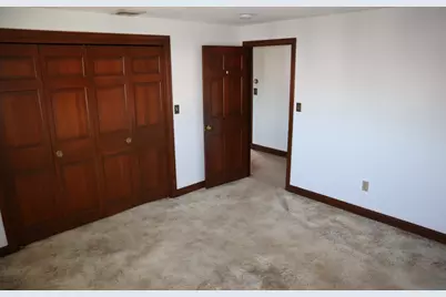 22 Pitcairn St, Revere, MA 02151 - Photo 19