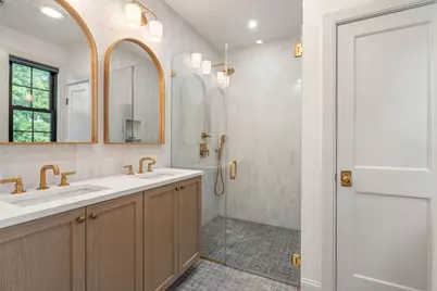 2 Leeds Street, Boston, MA 02127 - Photo 21