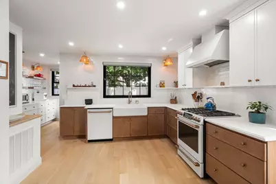 2 Leeds Street, Boston, MA 02127 - Photo 9