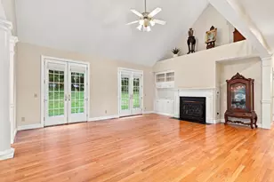 70 Appaloosa Ln, West Springfield, MA 01089 - Photo 13
