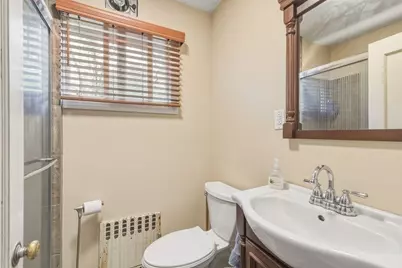 1248 Pleasant St, Brockton, MA 02301 - Photo 19