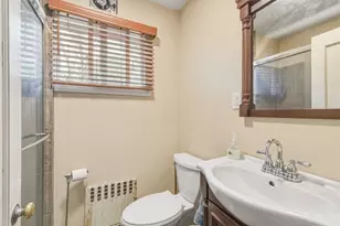 1248 Pleasant St, Brockton, MA 02301 - Photo 19
