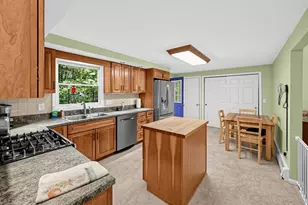 6 Woodview Dr, Hubbardston, MA 01452 - Photo 7