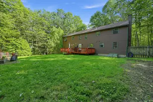 6 Woodview Dr, Hubbardston, MA 01452 - Photo 35