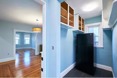17 Mount Ida Rd #1, Boston, MA 02122 - Photo 3