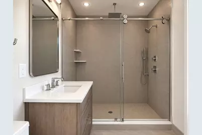 804 East 7th Street #307, Boston, MA 02127 - Photo 11