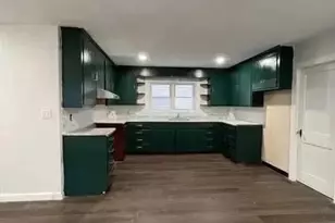 904 Main St, Woburn, MA 01801 - Photo 1