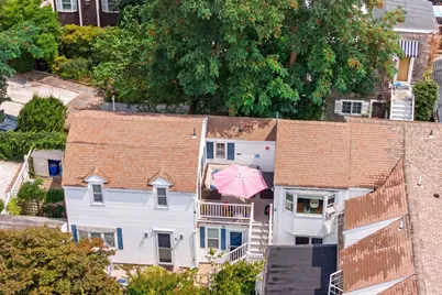 15 Cottage St #3, Provincetown, MA 02657 - Photo 5