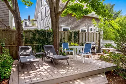 15 Cottage St #3, Provincetown, MA 02657 - Photo 33