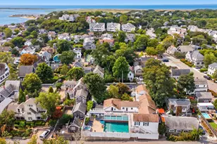 15 Cottage St, Provincetown, MA 02657 - Photo 3