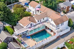 15 Cottage St, Provincetown, MA 02657 - Photo 3