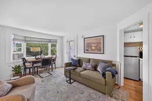 15 Cottage St, Provincetown, MA 02657 - Photo 11