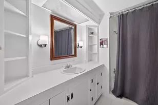 15 Cottage St, Provincetown, MA 02657 - Photo 21