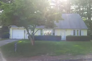 12 Hadley Rd, Methuen, MA 01844 - Photo 1