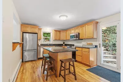 95 Pine St #A, Manchester by the Sea, MA 01944 - Photo 7
