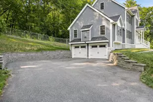883 W Lowell Ave, Haverhill, MA 01832 - Photo 3