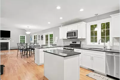 883 West Lowell Ave., Haverhill, MA 01832 - Photo 7
