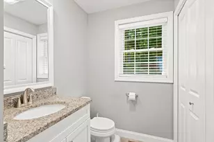 883 W Lowell Ave, Haverhill, MA 01832 - Photo 17